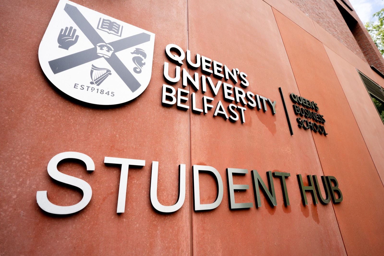The Queen's University Belfast Student Hub
